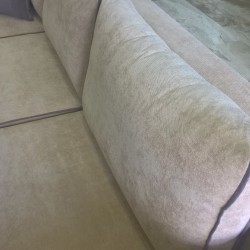 Σαλόνι γωνία ΕLENA  2,60X2,30X0,90  σε μπεζ χρώμα, και μεταλλικό πόδι